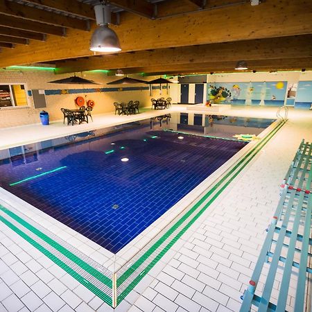 Vakantiepark 'T Broeckhuys 호텔 Ewijk 외부 사진
